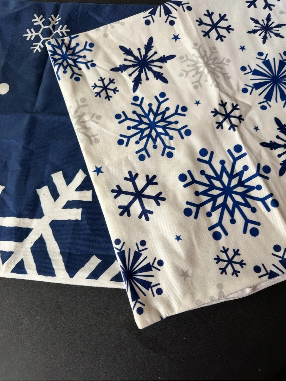 (Sale $5) 4pc blue & white Snowflake Print Pillow covers